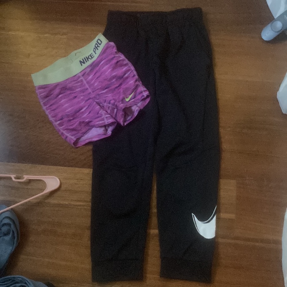 Nike Youth Clothing. Sweat Pants and Spandex.